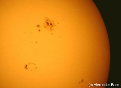 Sun with Sunpots on October 27th, 2001 (Photo © Alexander Boos)