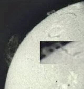 The Sun in H-Alpha Light (Photo &copy; Bernd Gaehrken)